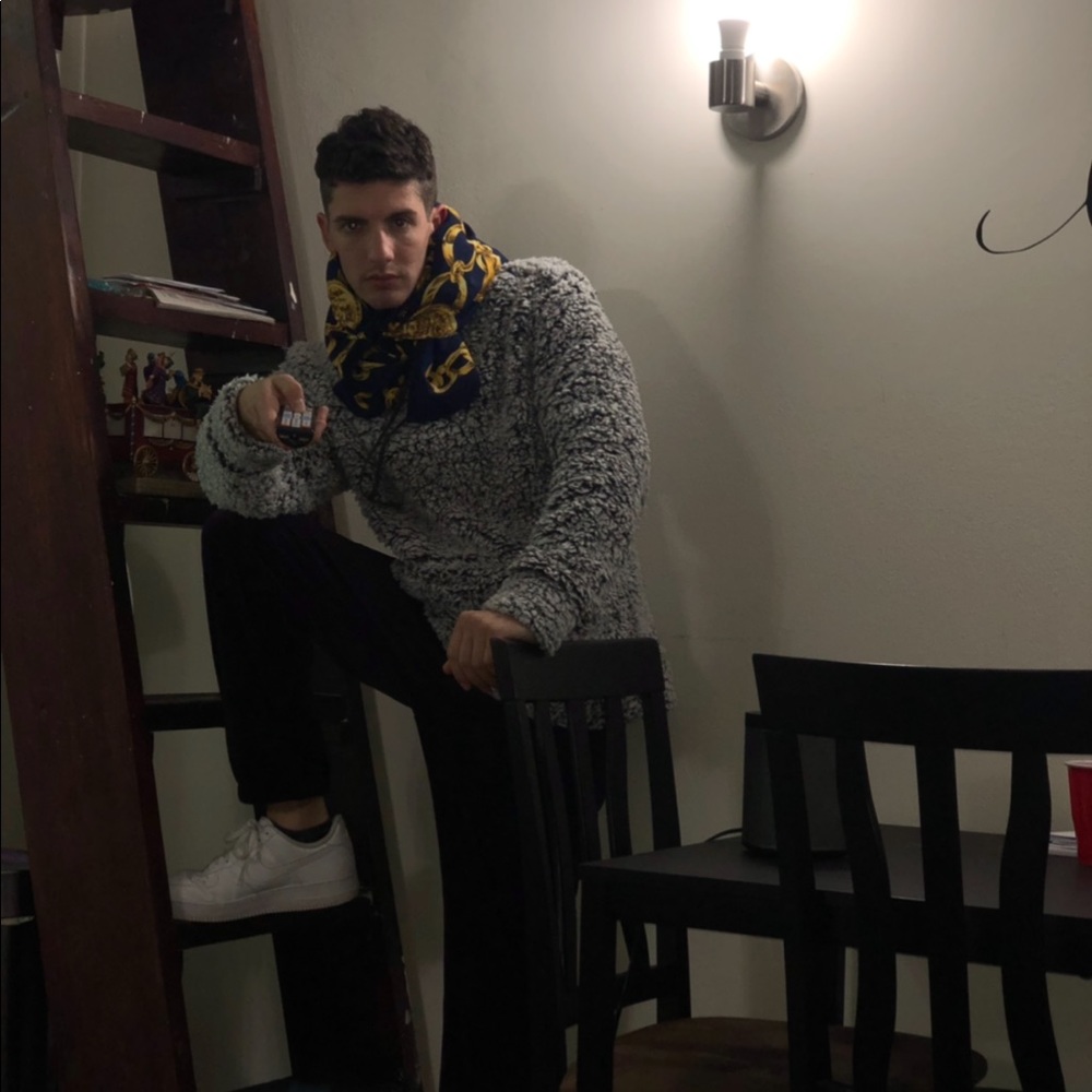 Meet your Posher, Joseph